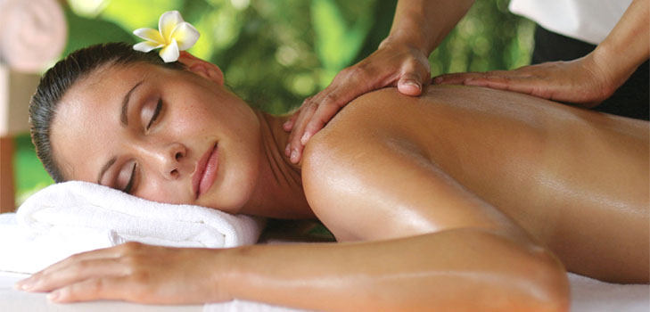 Thai massage in CROWN THAI SPA - a touch of happiness