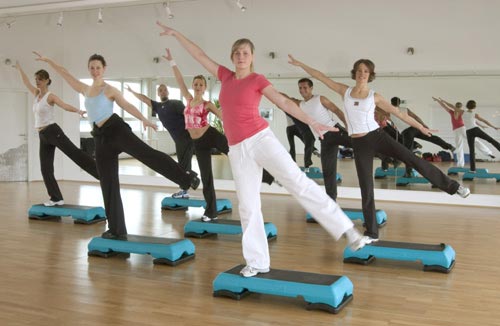 Types of fitness: step aerobics