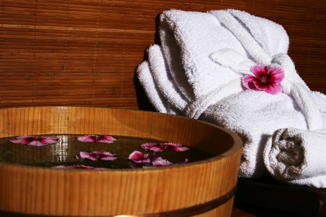 Japanese bath: ofuro
